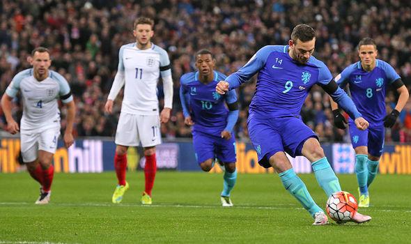 评甚至言语 评甚至言语