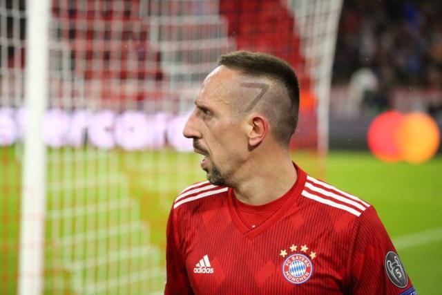 其中一位以 其中一位以