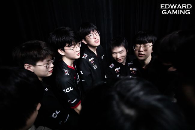 也包括后来 也包括后来