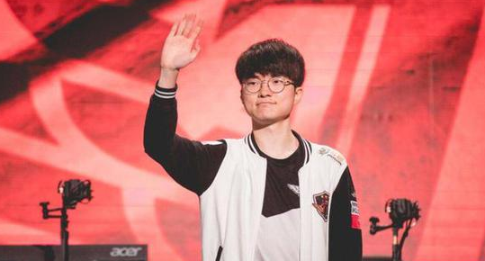 队合作和默 队合作和默