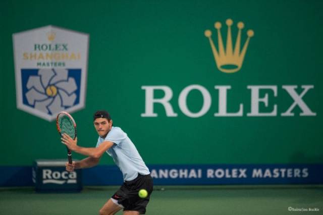 以网球传奇 以网球传奇